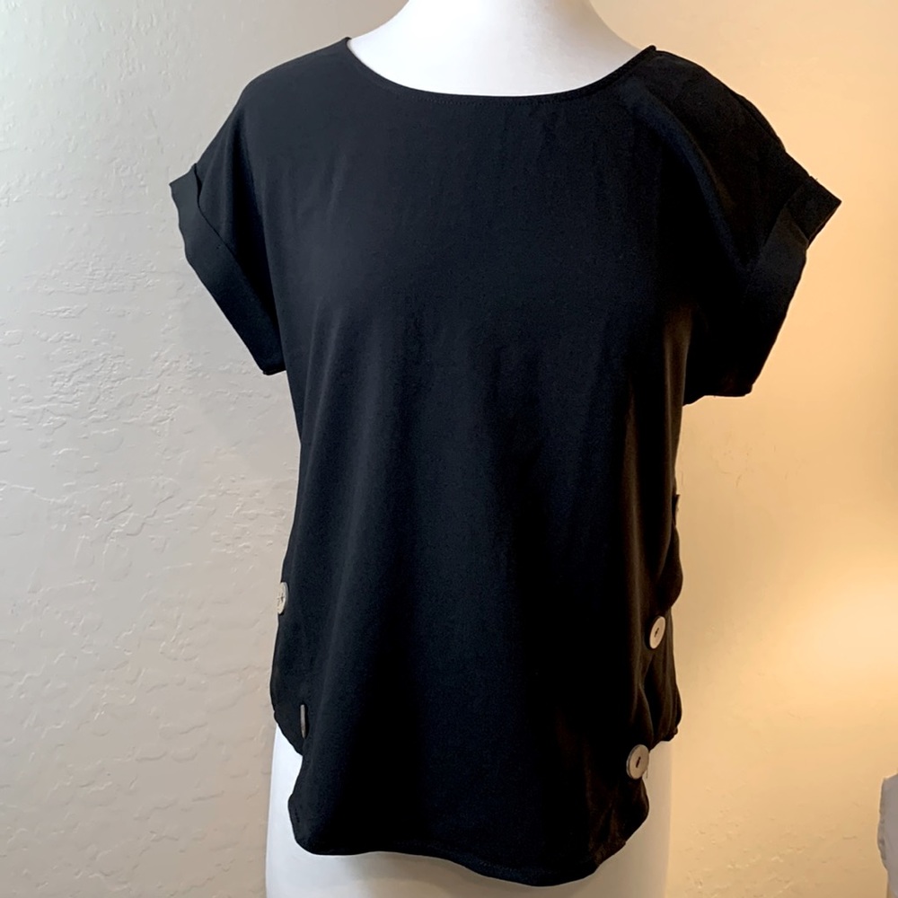 Forever 21. black short sleeve blouse. New with tags